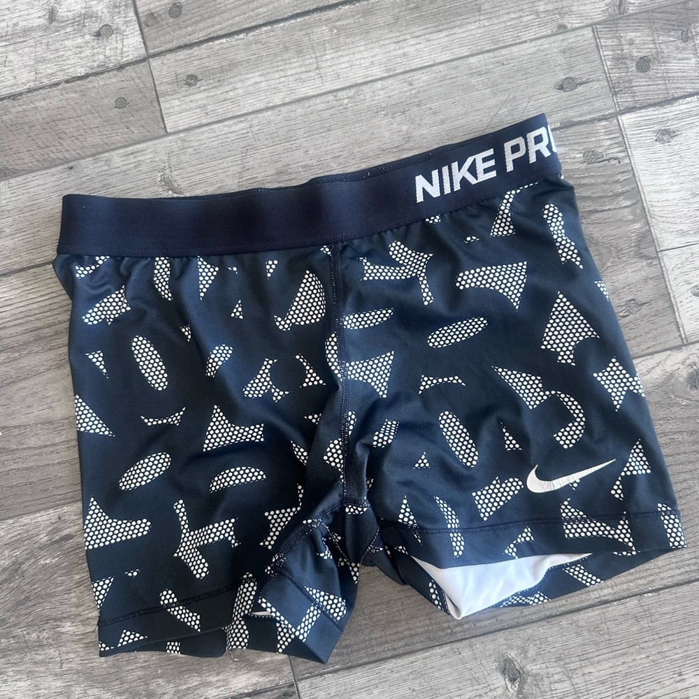 Nike Pro Men's Swim Shorts - Black and White